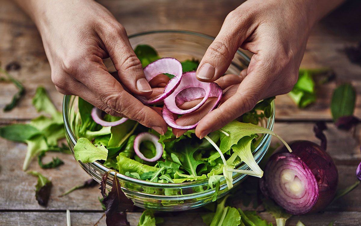 Discover the best vegan foods for digestive health